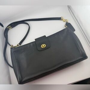 Vintage 90s coach bag